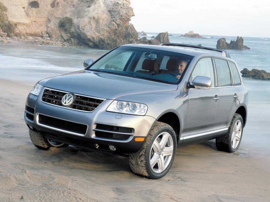  Volkswagen Touareg V8 2002 года  (US) (фото 8 из 9)